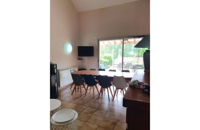 Maison Familiale, South Aveyron 5minutes from St Rome de Tarn beach