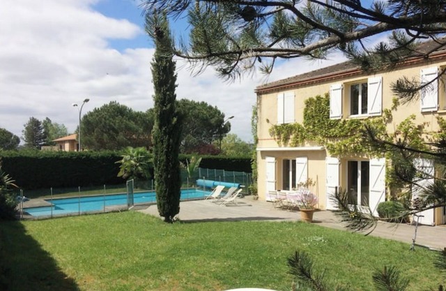 Maison Familiale Avec Piscine Balma