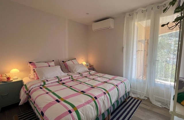 Maison Le Fleur: a haven of peace with swimming pool and garden in the hills above Nice