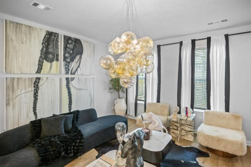 Maison Musée Atlanta Upscale Comfort Just Steps from the Airport