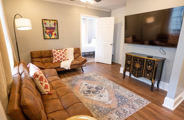 Mandeville Creole Cottage Historic Getaways lower