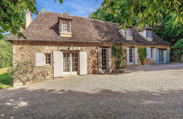Mansion in Aquitaine with Private Pool