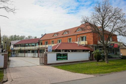 Marex Centar