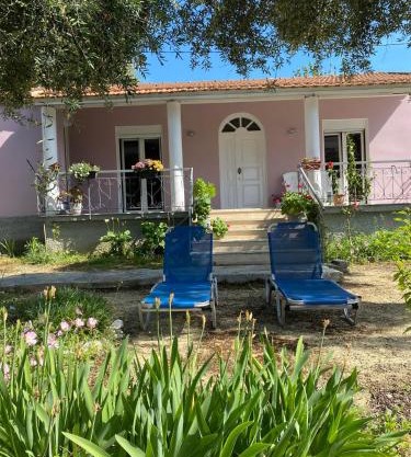 Marie-Angela HOUSE ARILLAS