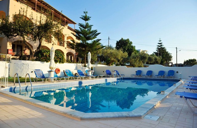 Marina Hotel