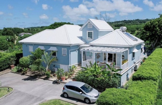 Mariposa House~A piece of paradise with sea views