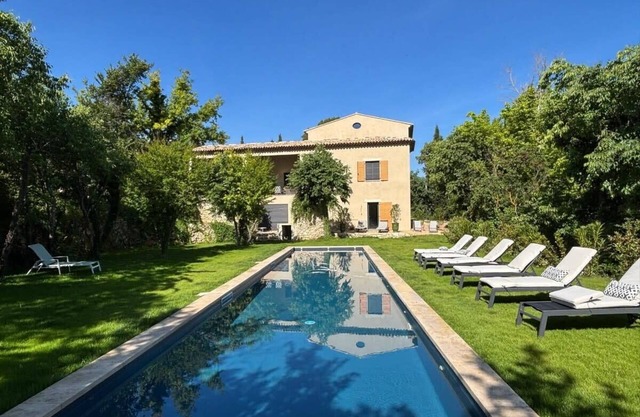 Mas des Oliviers, Superb Provençal villa