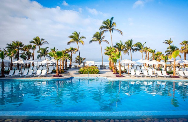 Mayan Palace Master Room Acapulco-Pools-Entertainment -Golf-15 Restaurants