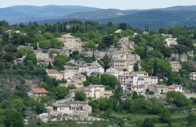 Mazet recently renovated in the heart of Provence and its hills
