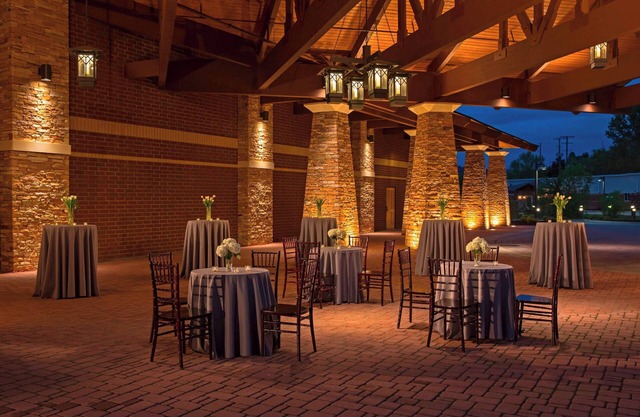 MeadowView Conference Resort & Convention Center