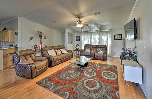 Medina Lake Getaway w/ Fire Pit & Water Views!