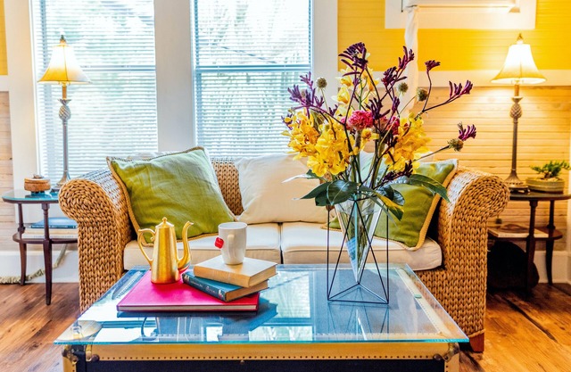 Meranova Guest Inn