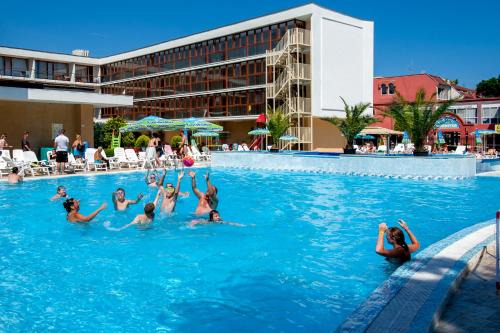 Mercury Hotel- All Inclusive