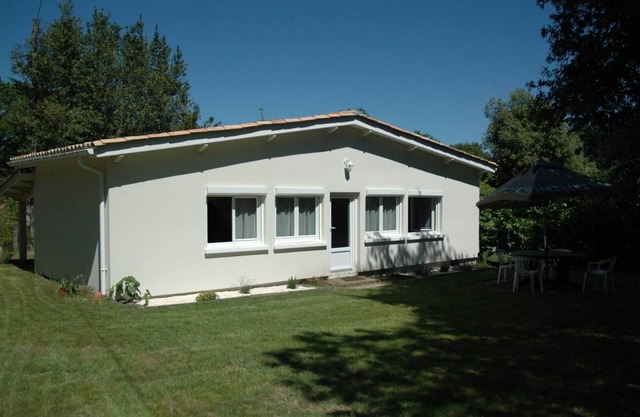 Meschers sur Gironde - PLEASANT HOUSE in a QUIET LOCATION - large garden - FOREST
