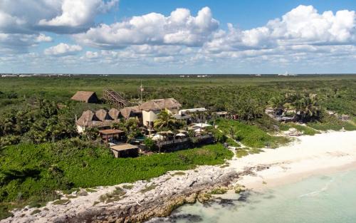 Mezzanine Tulum, a Small Luxury Hotel