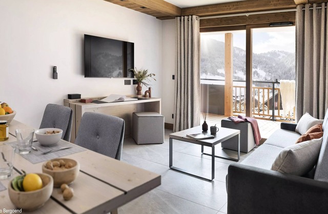 MGM Hotels & Residences - Chalets Laska Residence * - Apartment 4 Rooms 8 Persons