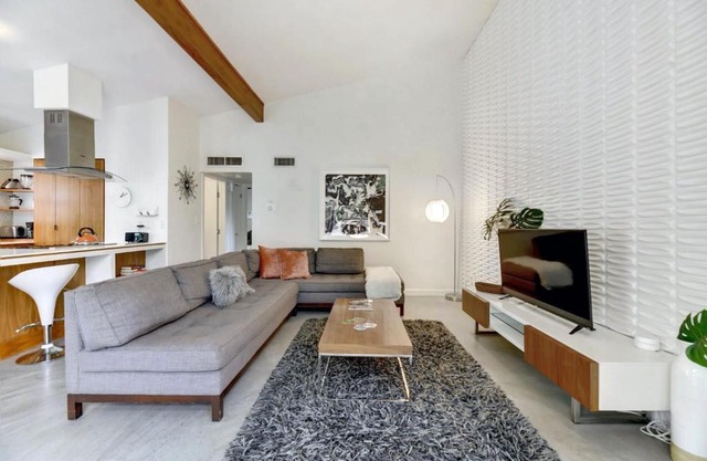 Mid Century Modern near SoCo & DT by Lodgewell