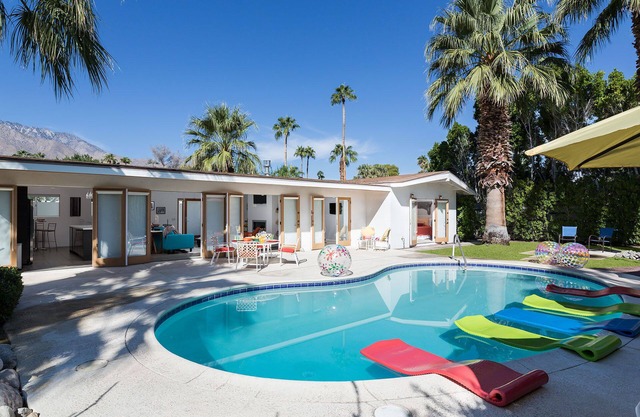 Mid-Century Modern Pool Home By Meiselman! Cozy and Vibrant!