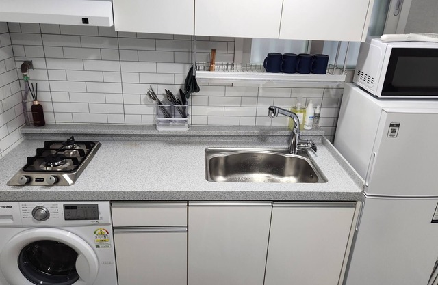 Middle option two-room, Exclusive use public transportation 5 minutes away