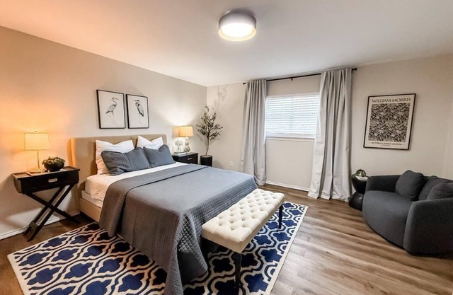 Midterm Rental - Furnished & Centrally Located