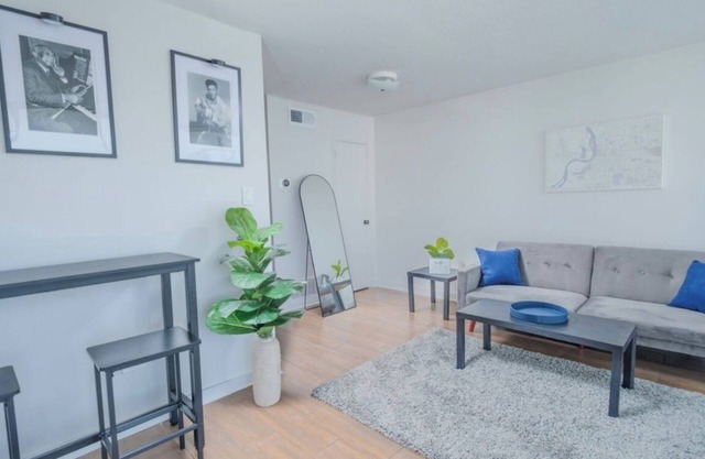 Midtown, Gated Parking, Keyless entry