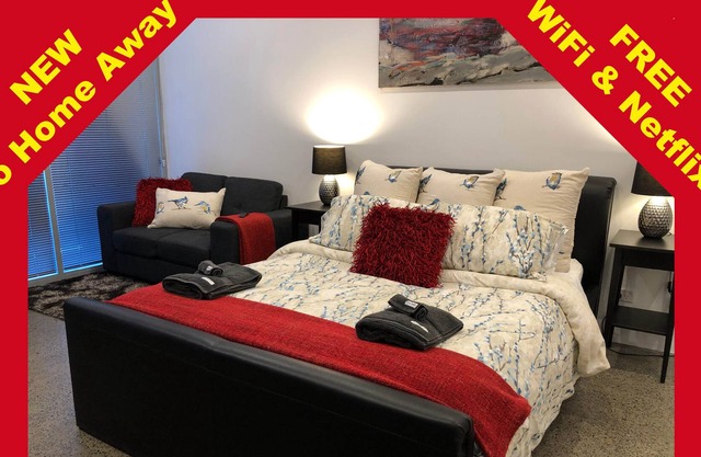 'Mike's On Mac' - Trendy Inner City Accomodation