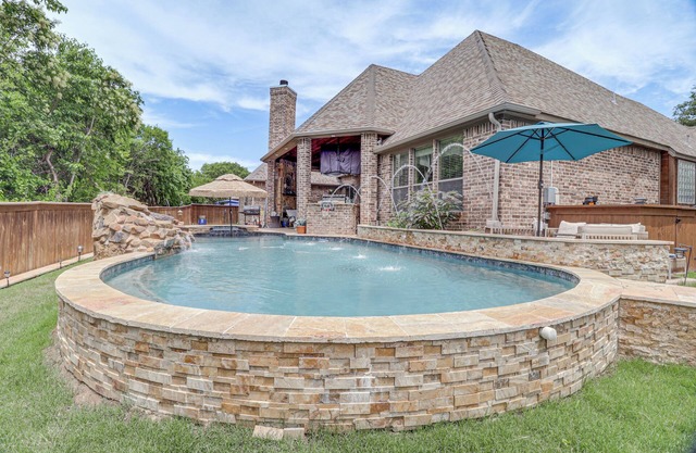 $Million Memories, New Pool & Spa: Mansfield Gem!