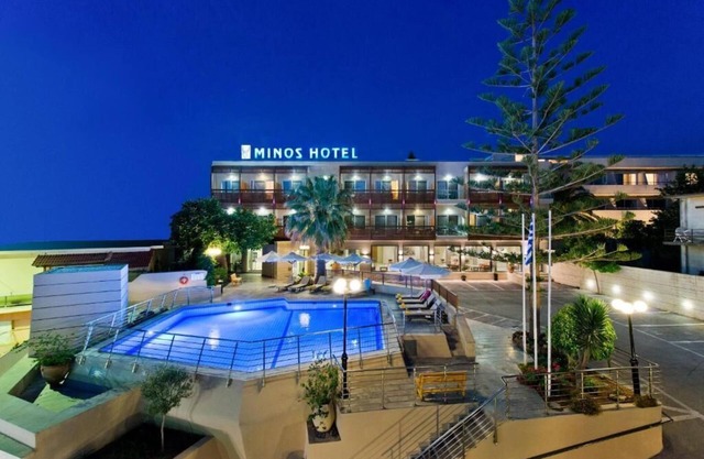 Minos Hotel