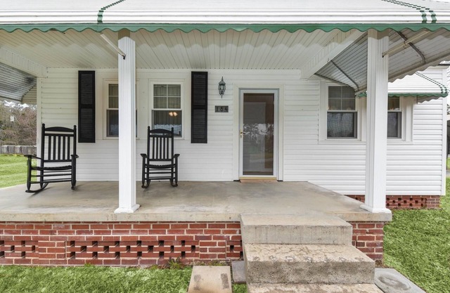 Miss Audrey, Cozy Historic Cottage*Mins to I-95