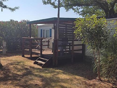 Mobil-home avec terrasse à Anduze - 3 chambres pour 6 personnes - API-1-52-471
