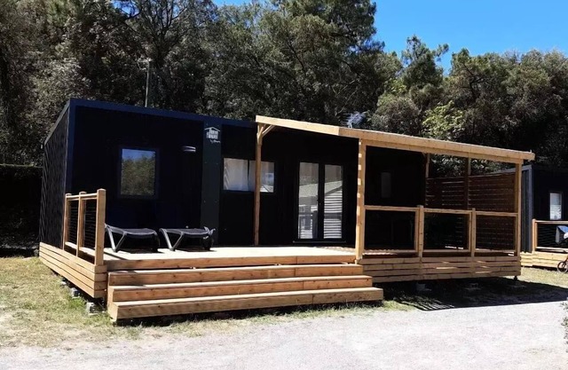 Mobilheim 35m2 Premium + (3ch-6/7pers) + Terrace + LV + TV + Klettern 7 Personen