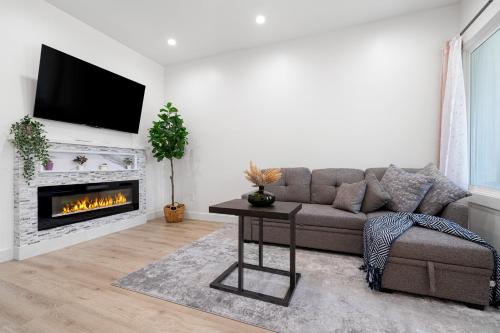 Modern 2Bed 2Bath w/parking in Excelsior District