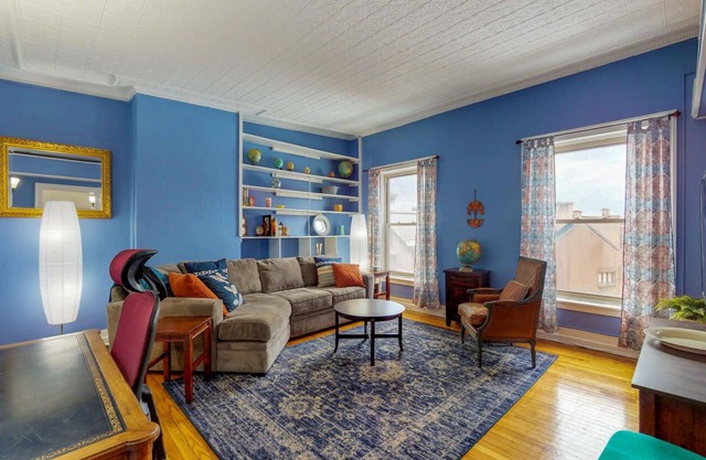 Modern 2BR Sanctuary - Corporate Stay Downtown Troy
