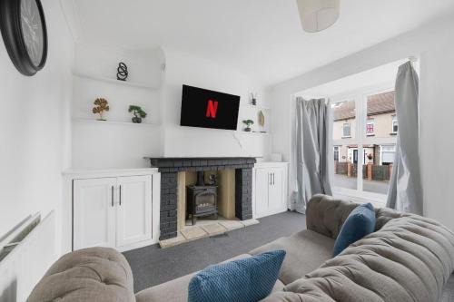 Modern 3 Bed I A13-M25-Basildon Hospital I Sleeps 6