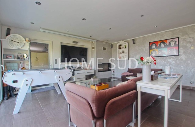 Modern 4 bedroom villa with private pool - 25 km from Cannes