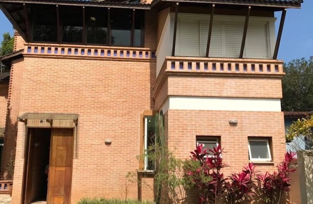 Modern and complete beach house with pool, barbecue, 50m from the sea