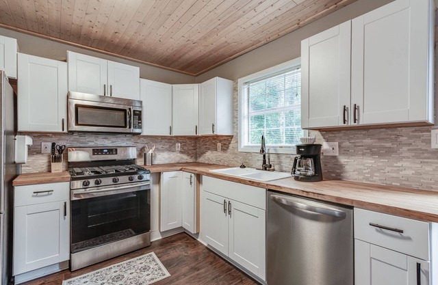Modern and Stunning townhouse close to KSU
