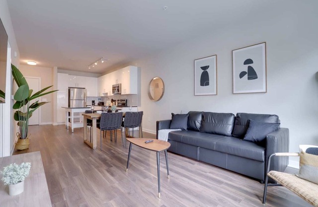 Modern & Bright Apartment in Alexandria