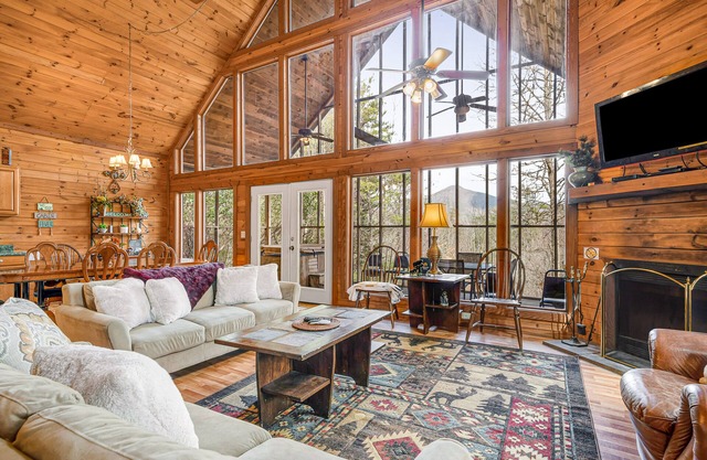 Modern Cabin with Mountain Views, Hot Tub, Pool Table, & WiFi - Dogs OK