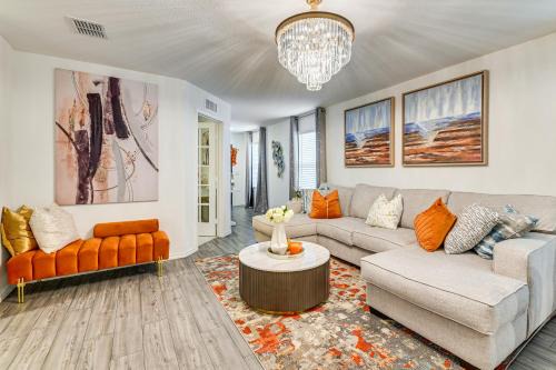 Modern Comforts and Fenced Yard Princeton Retreat!