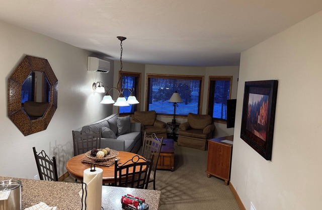 Modern condo in scenic Egg Harbor! Heart of Door County!