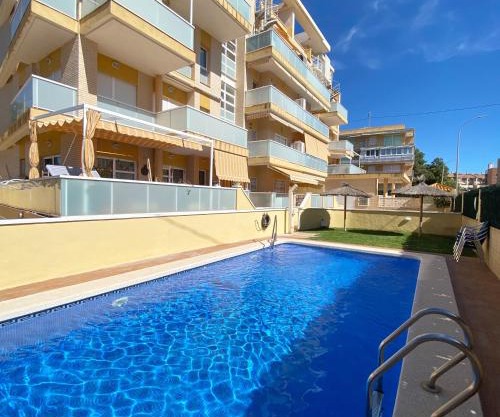 Modern flat and private attic close to beach