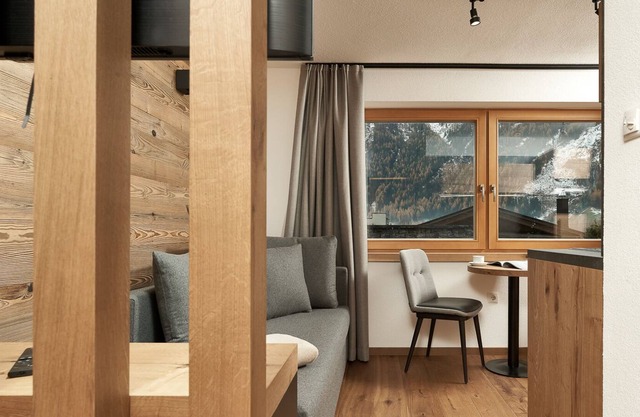 Modern holiday apartments - perfect location for winter and summer