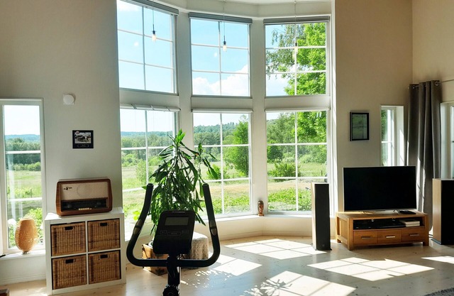 Modern Holiday Home With Panoramic Views of Beautiful Landscapes | SE08066