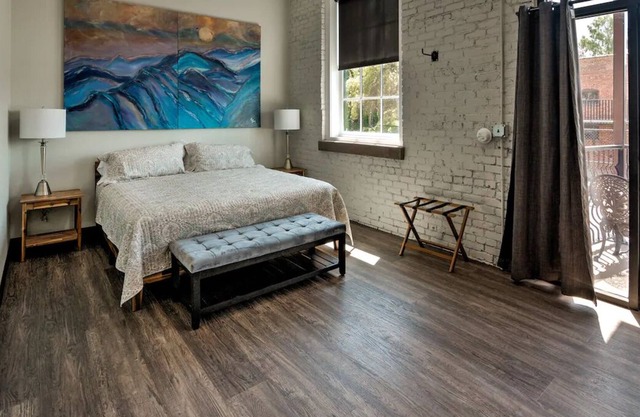Modern King Room w/ Balcony in Historic Downtown!