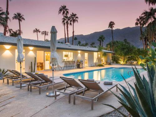 Modern Marion at Twin Palms by ACME House Company