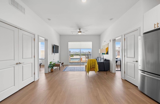 Modern Nulu 2BR Cozysuites 02