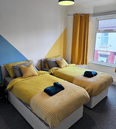 Modern Retreat Your Birkenhead Heaven, A Peaceful Getaway