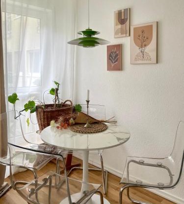 Modernes Designer Loft mit Flair in Hochheim & Tiefgarage