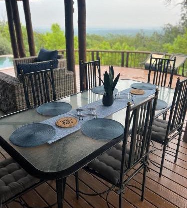 Mokaikai - Elephants Crossing - Moi Exclusive Luxury Villa